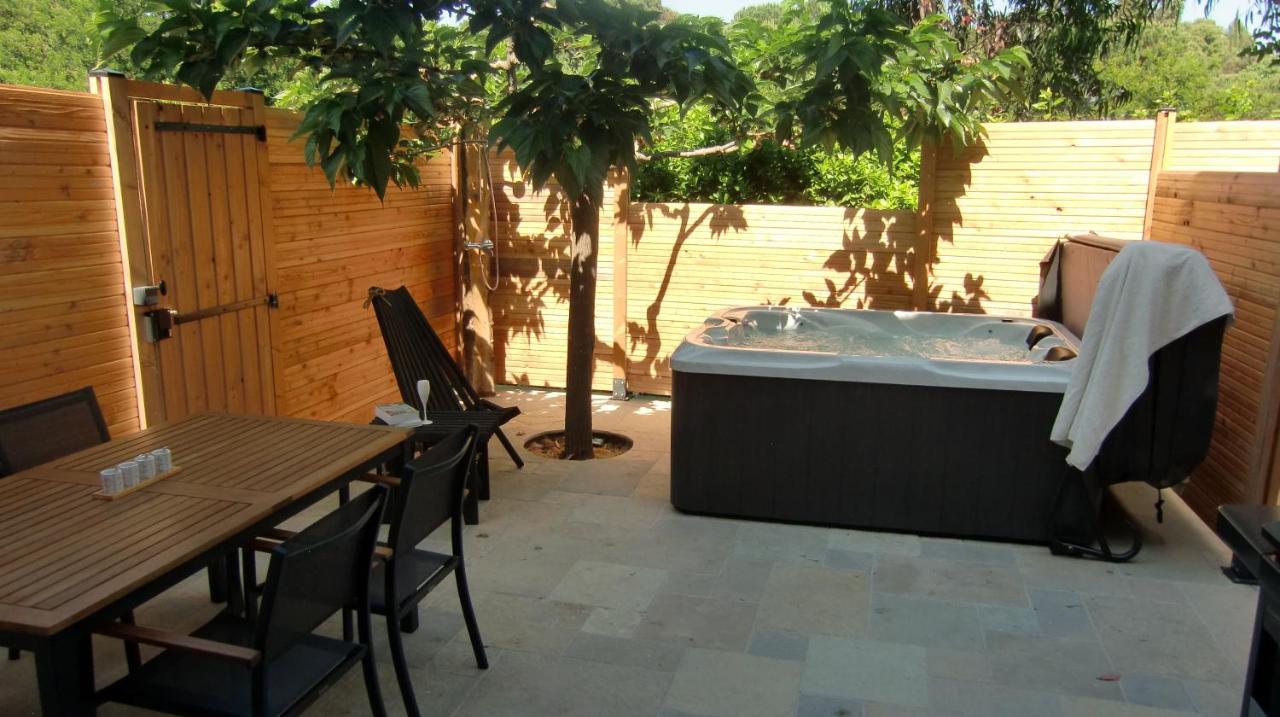 Casa Louise Suites And Spas Privatifs Sainte-Maxime Exterior photo